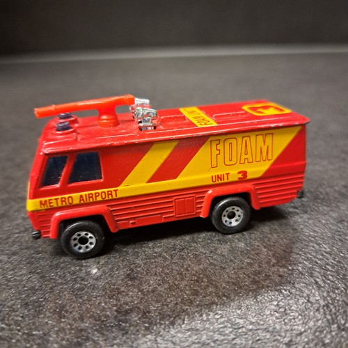 Matchbox command vehicle 1980 - command,