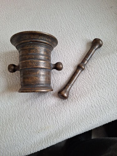 Mörser mit stößel - mörser, aus