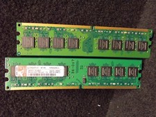 2x 1 GB DDR2-RAM, PC2-6400U