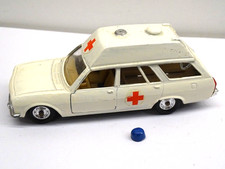 Solido 1:43  Peugeot  504 BREAK Ambulance   No. 23 3-74  Krankenwagen