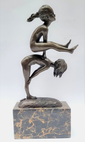 Bronzefigur skulptur spielende - skulptur,