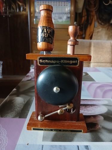 Schnaps klingel aus holz sehr - schnaps-klingel, holz,