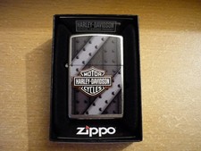 Zippo Benzin-Feuerzeug von