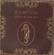 2xLP Jethro Tull Living In The