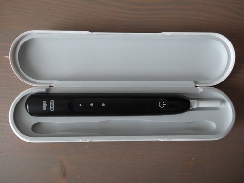 Oral pulsonic slim clean - oral-b,
