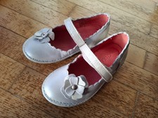 Weiß-Silberne Ballerinas mit