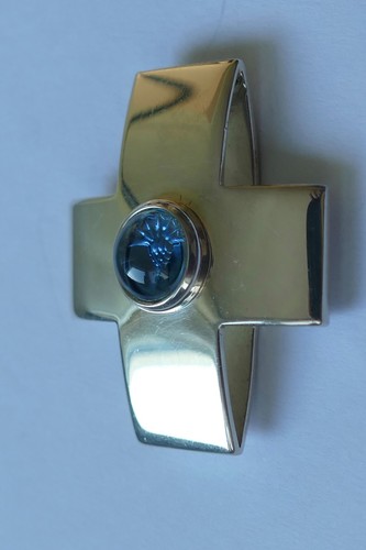Anhänger kreuzanhänger von - anhänger,
