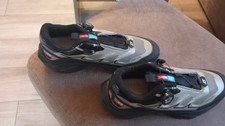 Schuh sportlich Größe 45  mit Schnellverschluß