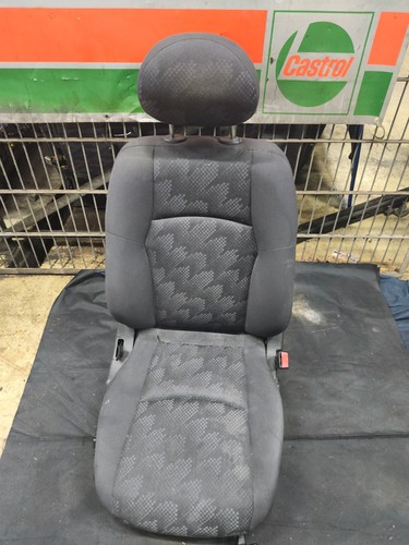 Mercedes benz w203 sitz - mercedes-benz,