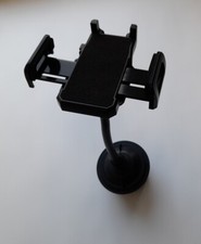 Handy-/Smartphone-Halterung zur Befestigung im Becherhalter Ihres Autos, NEUwert
