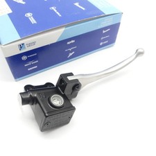 Hauptbremszylinder rechts