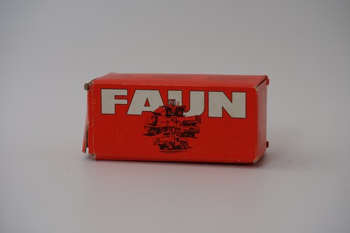 Conrad faun mercedes - (d152),