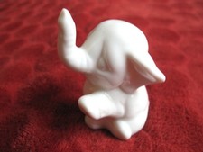 Elefant - ein junger Elefant als Glücksbringer - 7 x 5 x 5 cm