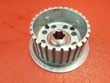 SUZUKI GSXR1100W 1994 Kupplungskorb Mitte gebraucht