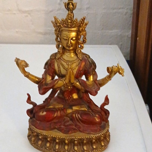 Buddha statue rot gold bemalt - rot/gold,