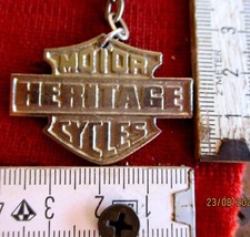 MOTOR HERITAGE CYCLES Fahrrad Schlüsselanhänger silbrig Vintage Denken Sie an Sa