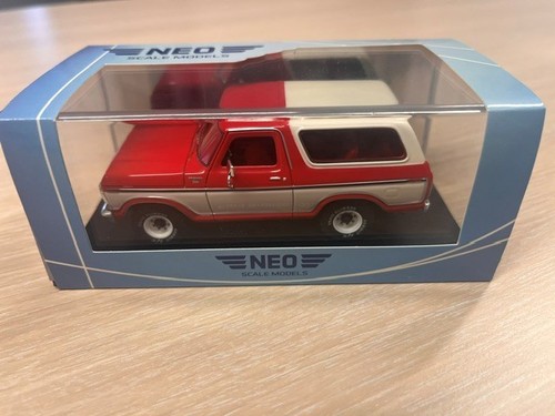 Ford bronco 1978 rot weiß - 1978, neo