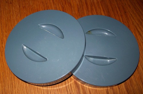 Zwei abdeckplatten für mixi - zwei,