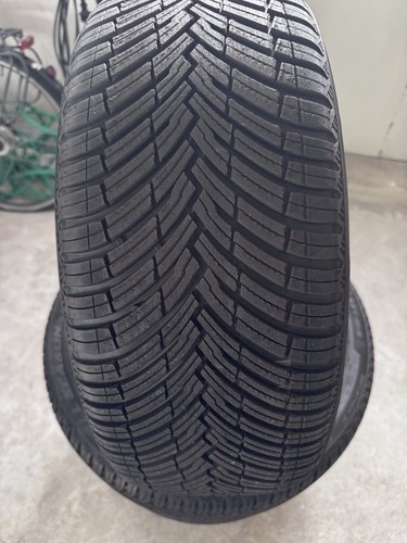 225 r18 92y - r18,