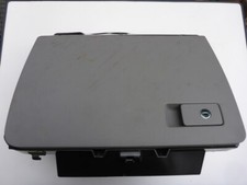 VW Passat 3C Handschuhfach