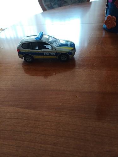 Polizeiauto spielzeug macht - polizeiauto,