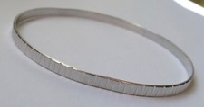 Armreif mit muster 835 silber - armreif,
