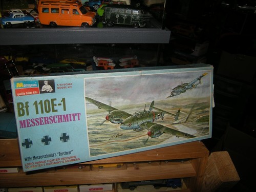 Monogram messerschmitt bf - 1:72,