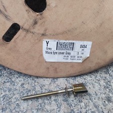 Nissan Micra K11 Reifenabdeckung mit Feststellschraube 