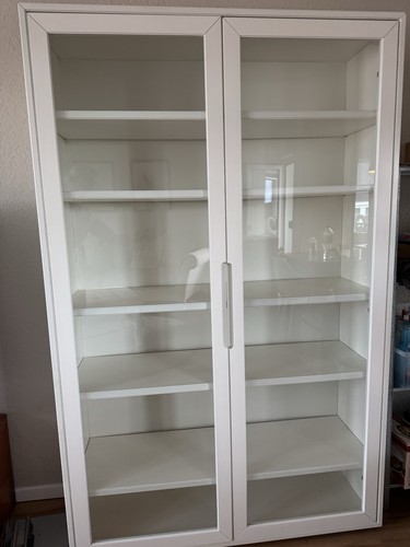 Ikea vitrine - ikea,