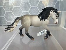 Schleich 13607 - Andalusier Hengst - Pferde / Fohlen / Pony - Neu mit Fähnchen