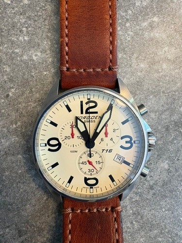 Torgoen t16 cream chronograph - cream,