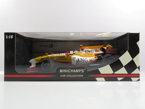 Minichamps 150090008 - 1:18,