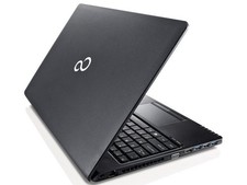 Laptop Fujitsu A555 15,6"