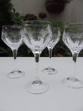 4 PEILL DIANA WEINGLÄSER