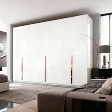 Kleiderschrank Prince 6‑türig Hochglanz Griffe in bronze-, chrom- und goldfarben