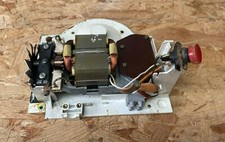 Motor / Getriebe, Kondensator, Schalter für Brotschneidemaschine KRUPS Typ 371