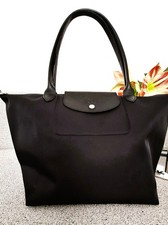 Longchamp Modele Depose M Sonderedition schwarz lange Henkel