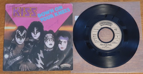 Kiss down your knees 1982 - -,