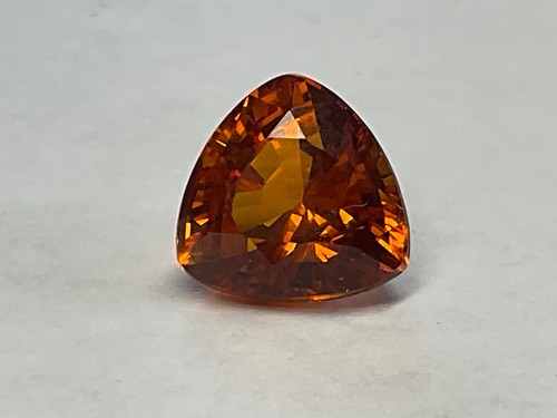 Edelstein padparatscha farbe - edelstein,