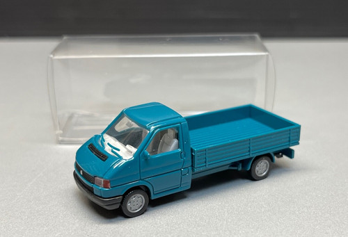 Volkswagen caravelle bus - t4,