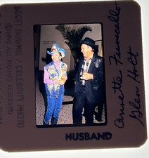 1990 ANNETTE FUNICELLO CANDID