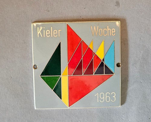 Vintage plakette kieler woche - plakette,