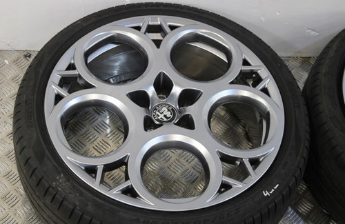 Top orig alfa romeo tonale - alfa, 20"