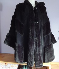 Kippie Poncho – Wildleder