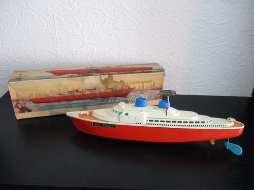 Altes uhrwerk schiff - uhrwerk, "