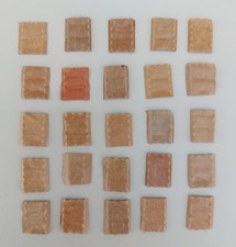 Märklin 5022  / 25 Mittelleiter-Isolierungen für M-Gleis H0