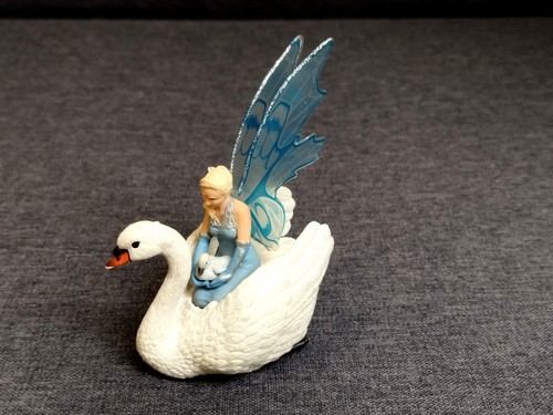 Schleich 70518 larinya mit - schleich,