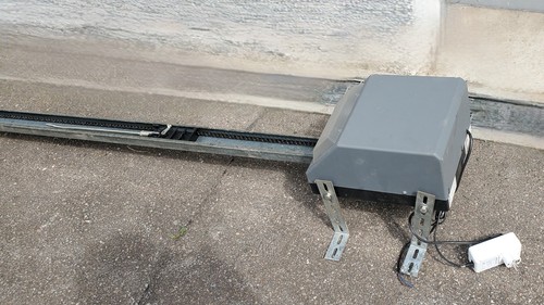 Bernal torantrieb 220v - ,