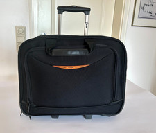 Reisetasche auf Rolle -