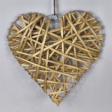 Herz Hängedeko Rattan auf